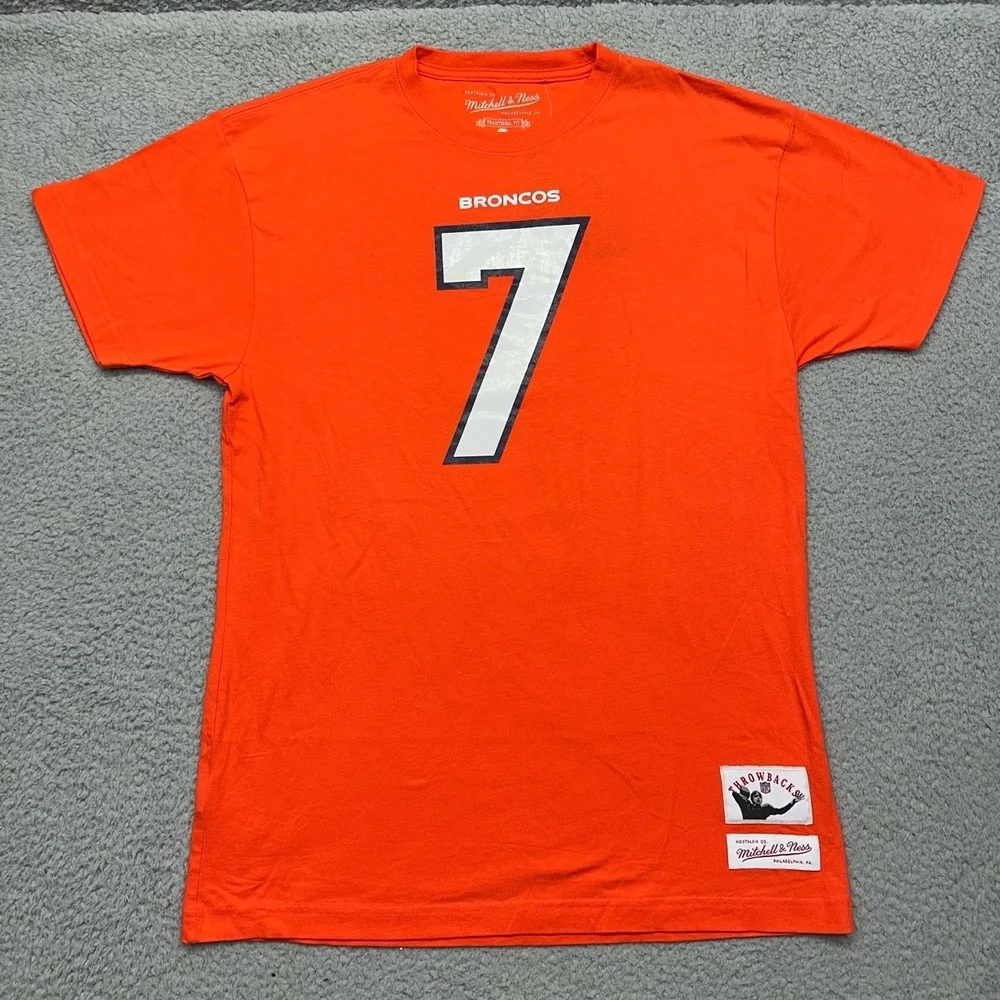 Mitchell & Ness Throwbacks BNN4S Men’s Small‎ Denver Broncos #7 John Elway Shirt